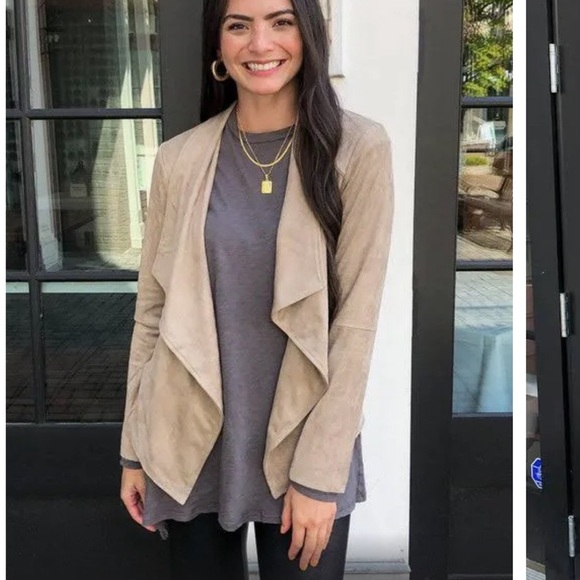 BB Dakota Jackets & Blazers - BB Dakota Faux Suede Wade Jacket Taupe Size Medium